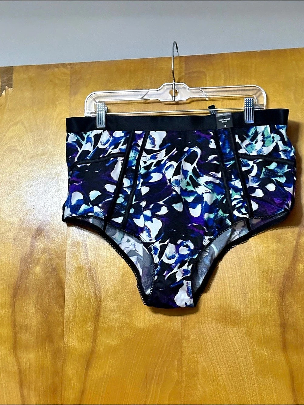 Torrid High Waist Brief Abstract in Black & Blue Size 2 NWT